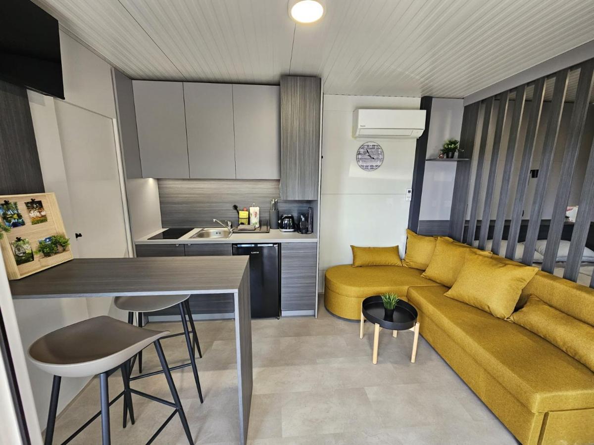 Big Berry Kolpa - Merryberry Mobile House Metlika Exterior photo